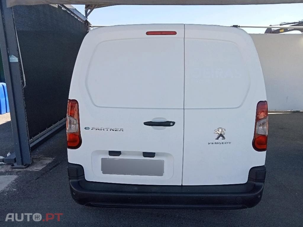 Peugeot Partner e-Partner 50 kWh Premium Standard - IVA Dedutível