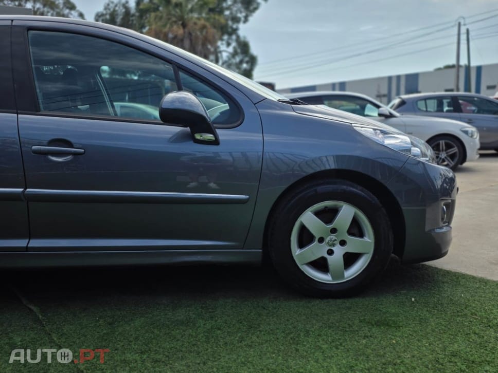 Peugeot 207 1.4 HDi Active