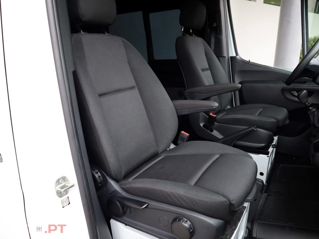 Mercedes-Benz Sprinter 315 CDI/43 Luxo (2+2+2+3)