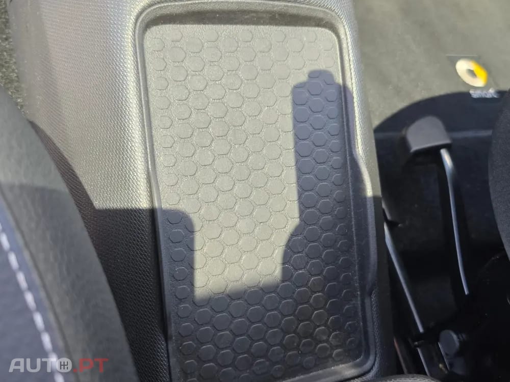Smart ForFour EQ pulse