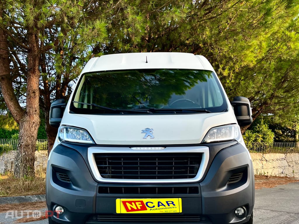 Peugeot Boxer Seminova