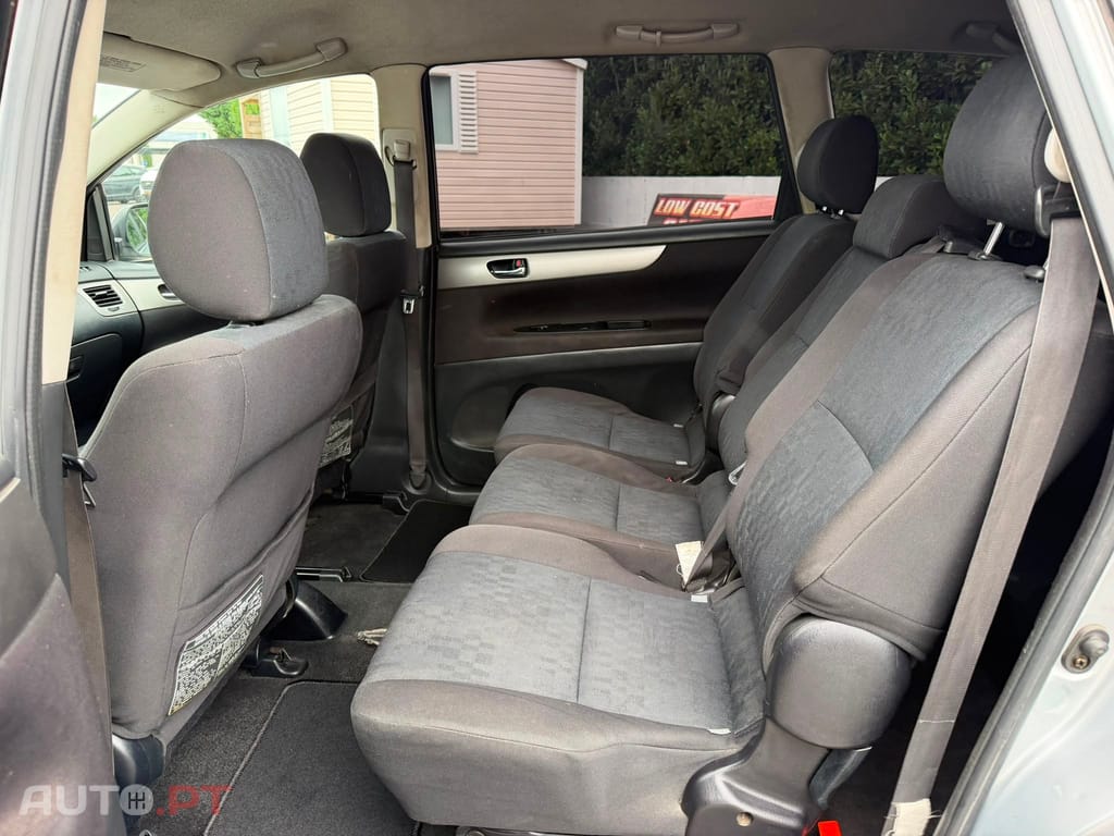 Toyota Avensis Verso 2.0 D-4D