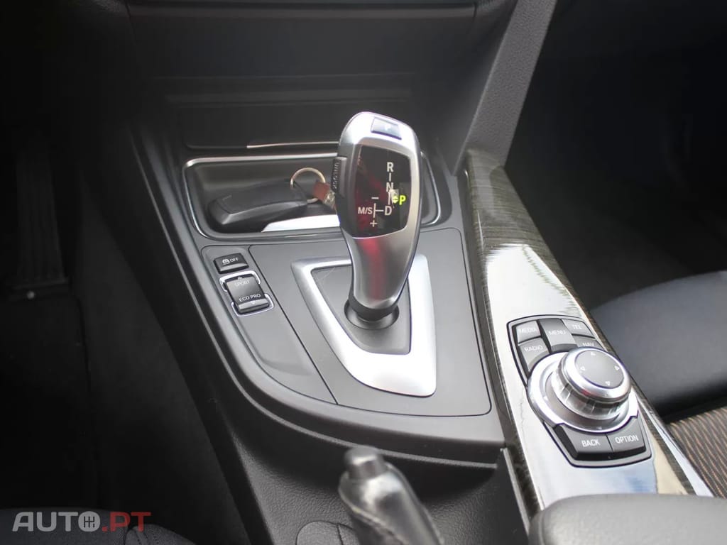 BMW 318 d Auto Line Luxury