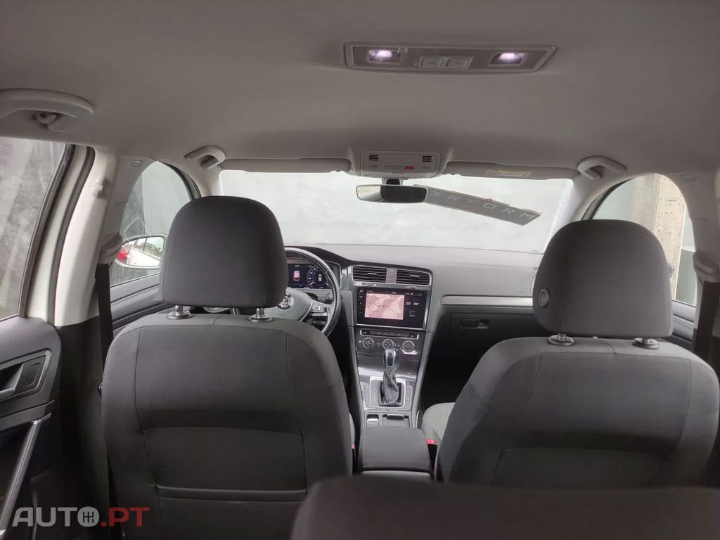 Volkswagen e-Golf Cockpit Virtual