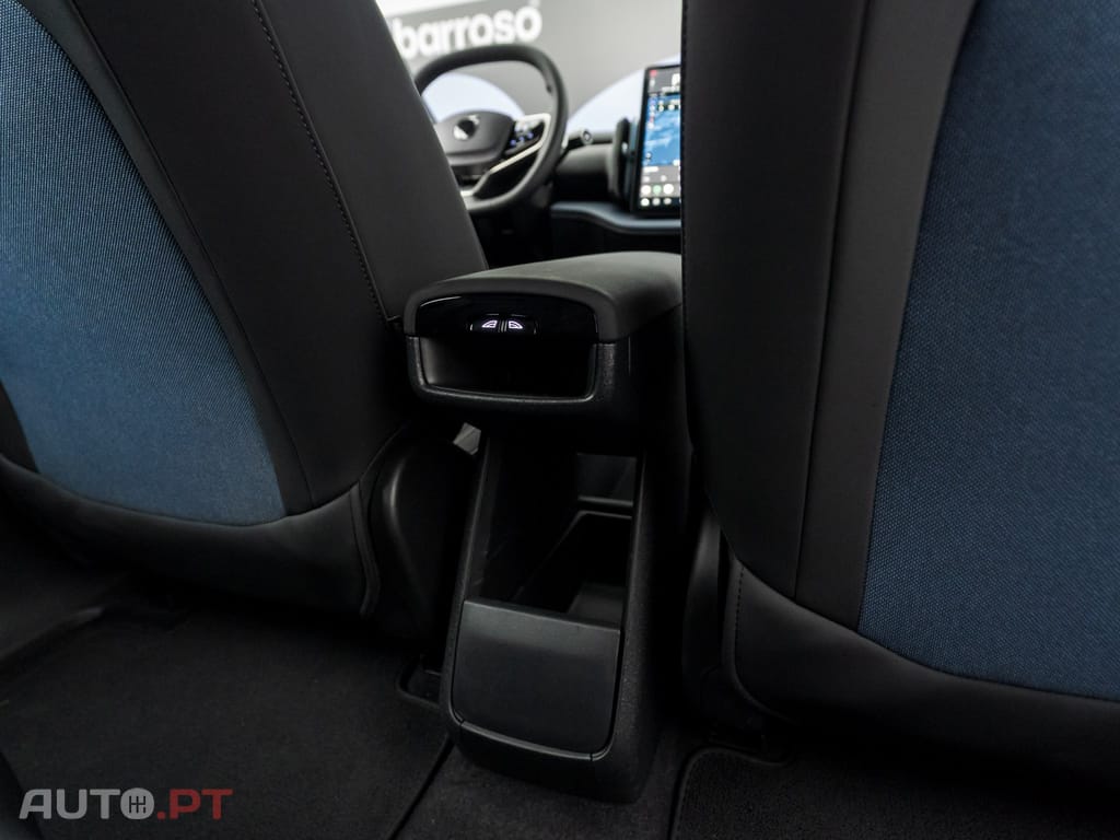 Volvo EX30 51 kWh Single Motor Core