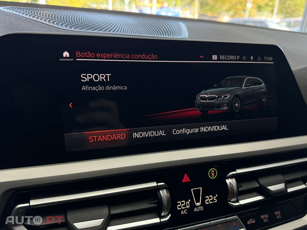 BMW 320 e Touring Auto