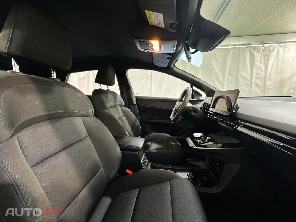 MG MG4 51 kWh Standard