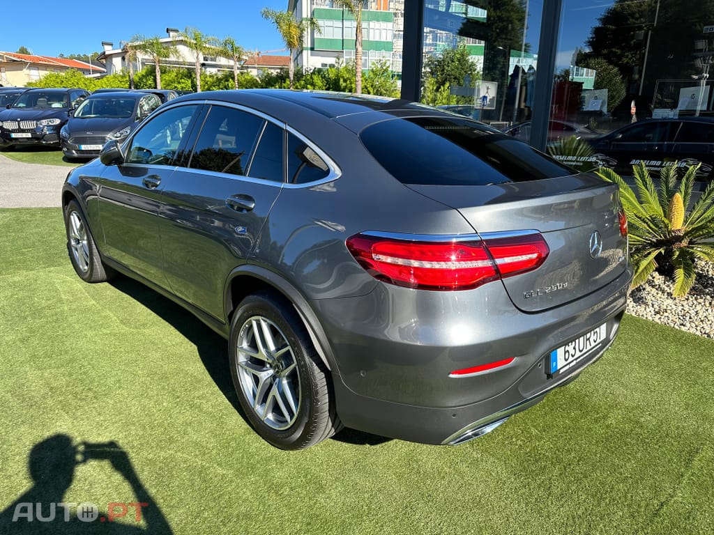 Mercedes-Benz GLC 250 d Coupé AMG Line 4-Matic