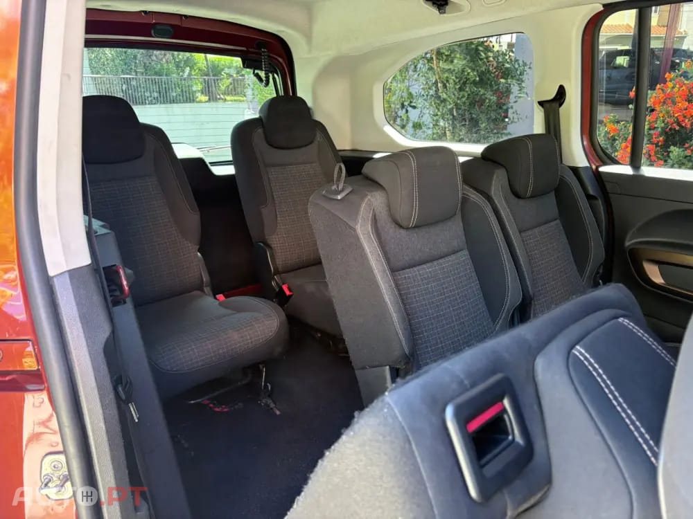 Peugeot Rifter 1.5 BlueHDi Long GT Line EAT8