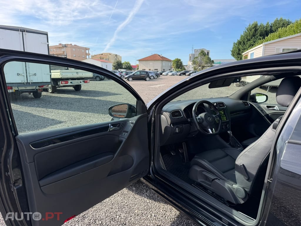 Volkswagen Golf 2.0 TSi GTi