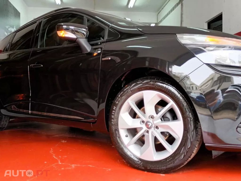 Renault Clio Sport Tourer 0.9 TCE Limited