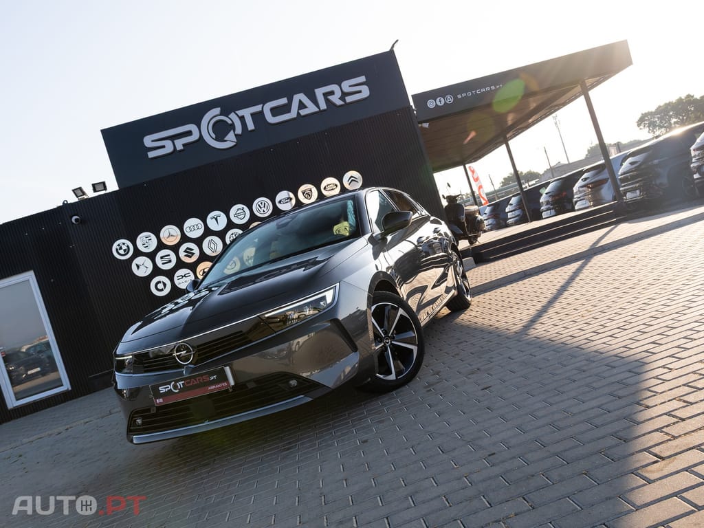 Opel Astra 1.5 D Elegance