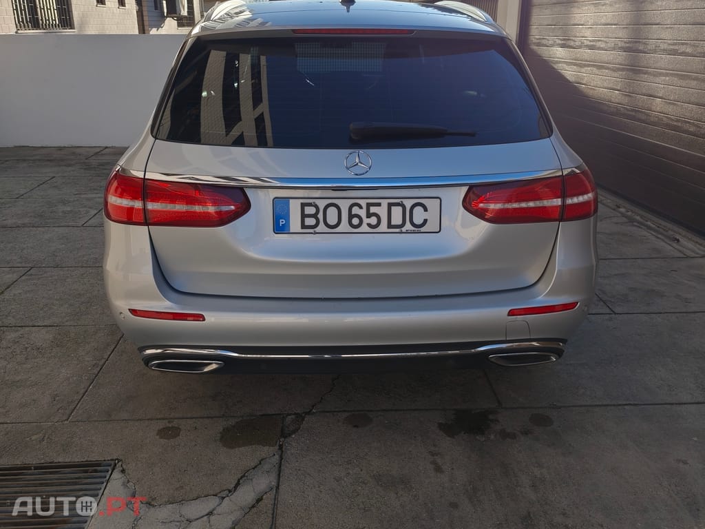 Mercedes-Benz E 220 Avantgard