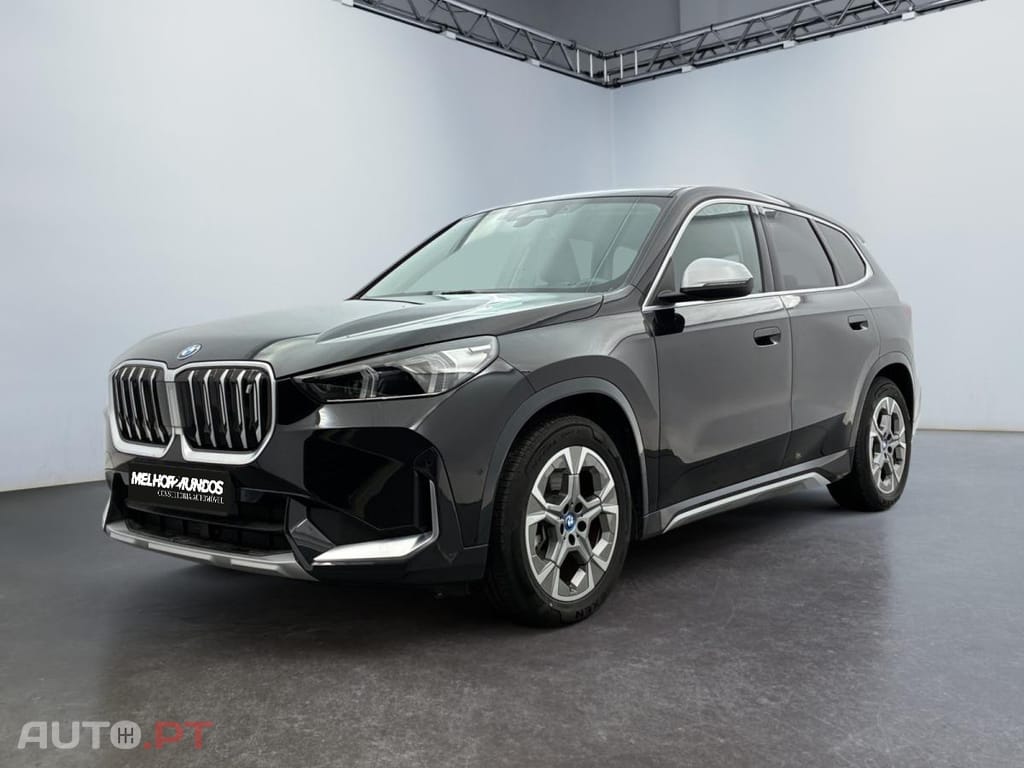 BMW iX1 xDrive30 xLine