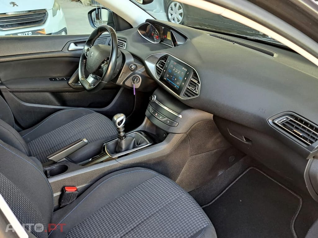 Peugeot 308 1.5 BlueHDi Active