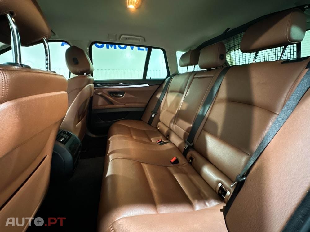 BMW 520 d Pack Desportivo M Auto