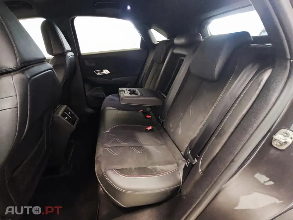 DS DS7 Crossback BlueHDI 130 Aut. Performance Line +
