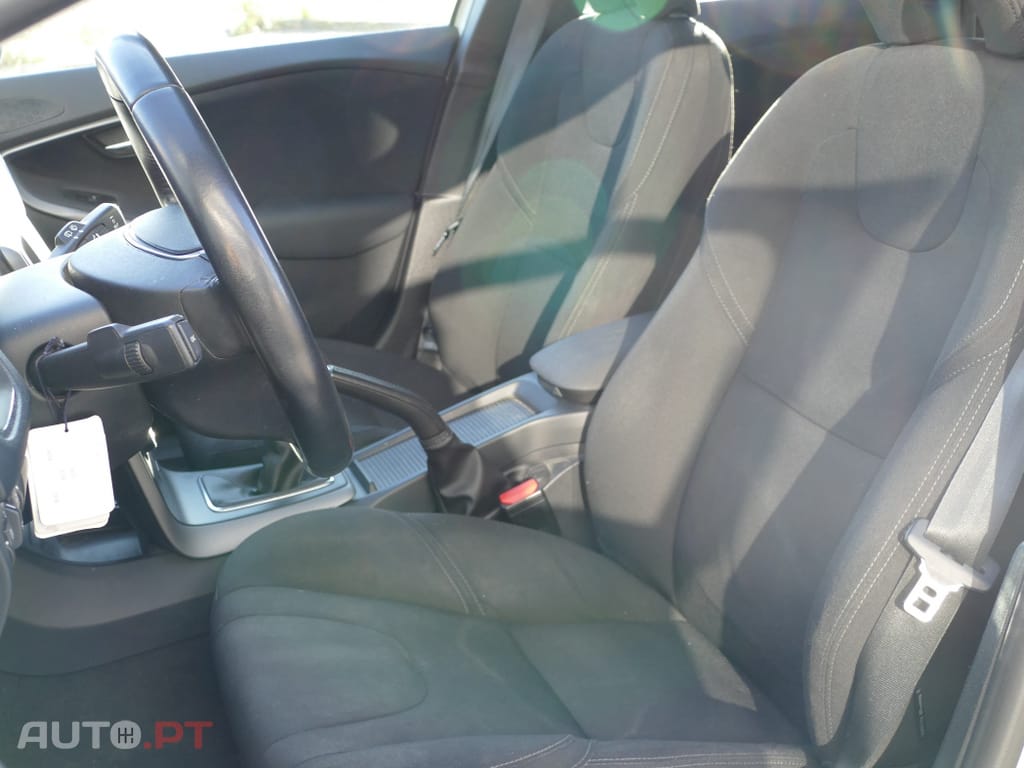 Volvo V40 2.0 D2 Kinetic