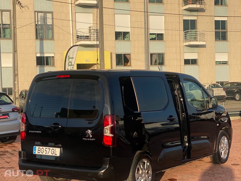 Peugeot Partner 1.5 BlueHDi Asphalt Longa EAT8
