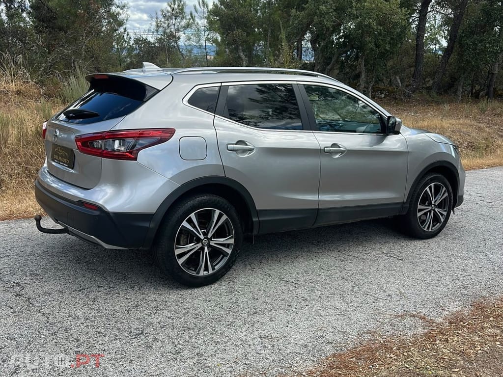 Nissan Qashqai 1.2 DIG-T N-Connecta