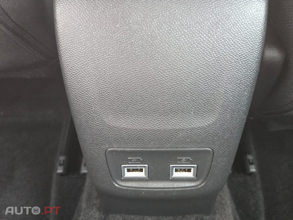 Peugeot E-208 Active 50kW