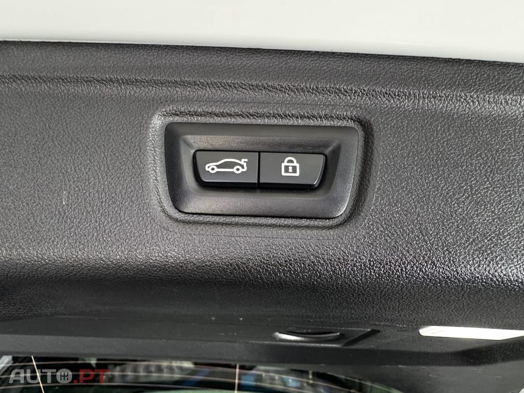 BMW 320 e Touring xDrive Auto Sport