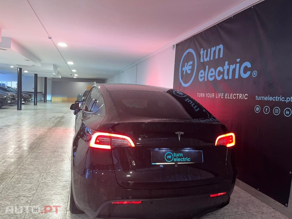 Tesla Model Y Tração Traseira