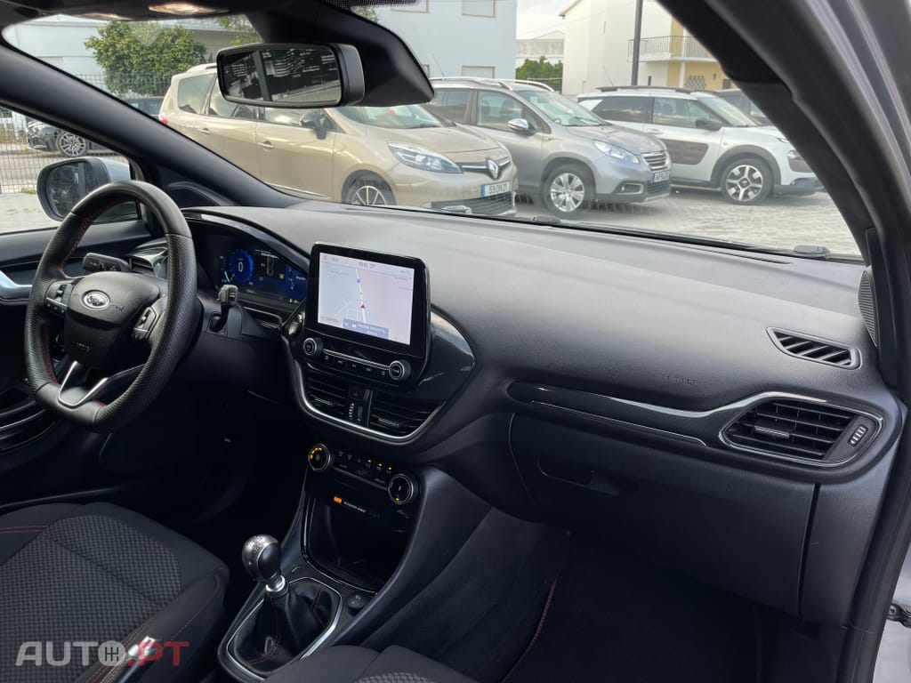 Ford Puma 1.0 EcoBoost MHEV ST-Line