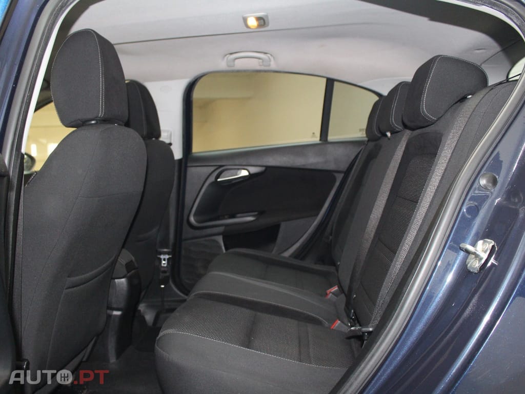 Fiat Tipo 1.3 M-Jet Lounge J17