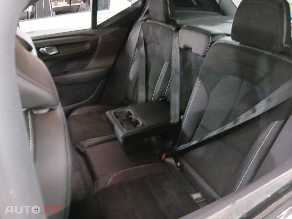Volvo XC40 1.5 T5 PHEV R-Design