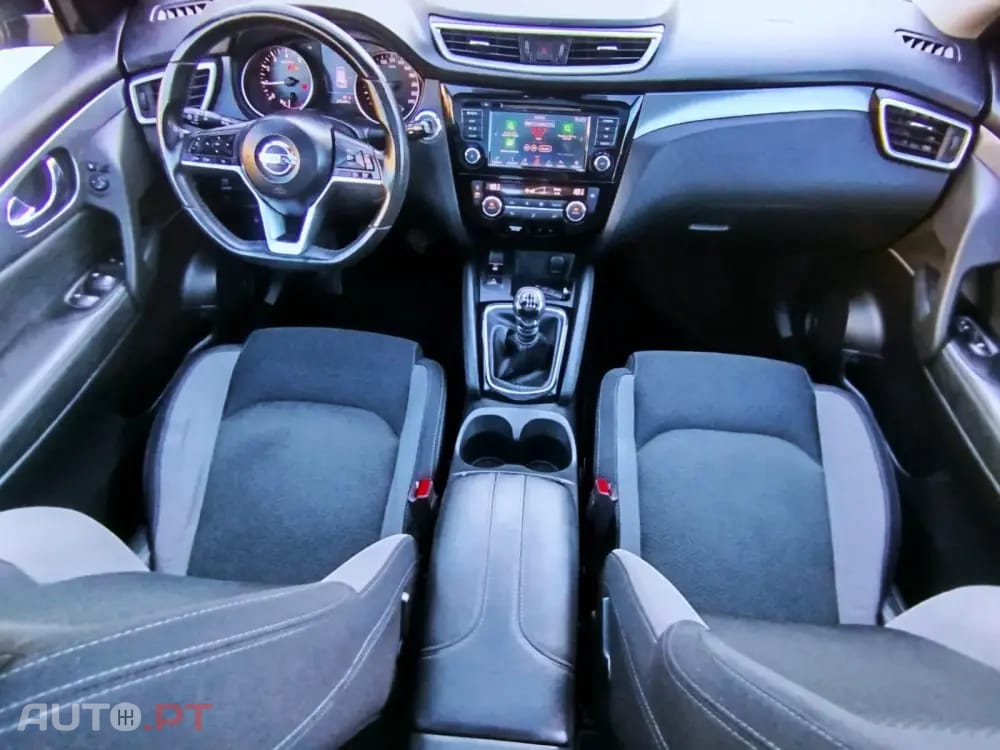 Nissan Qashqai 1.3 DIG-T N-Connecta Led