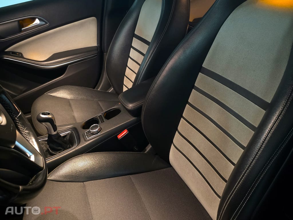 Mercedes-Benz A 180 CDI BlueEFFICIENCY