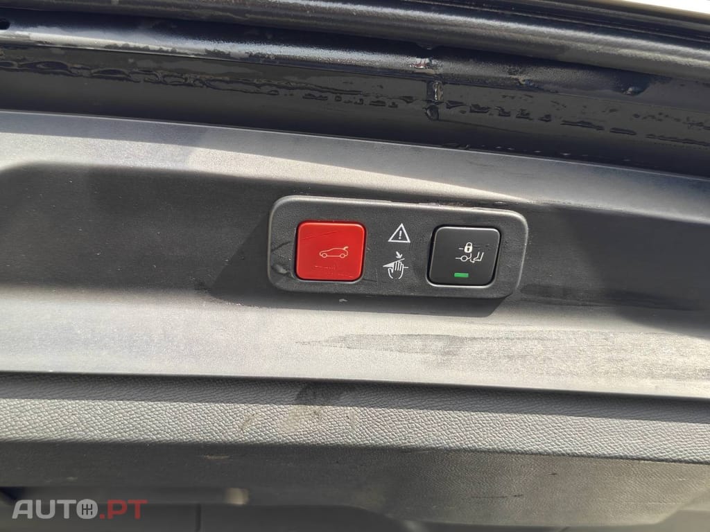 Peugeot 5008 1.5 BlueHDi GT EAT8