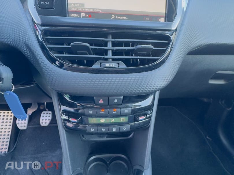 Peugeot 208 1.2 PureTech GT Line