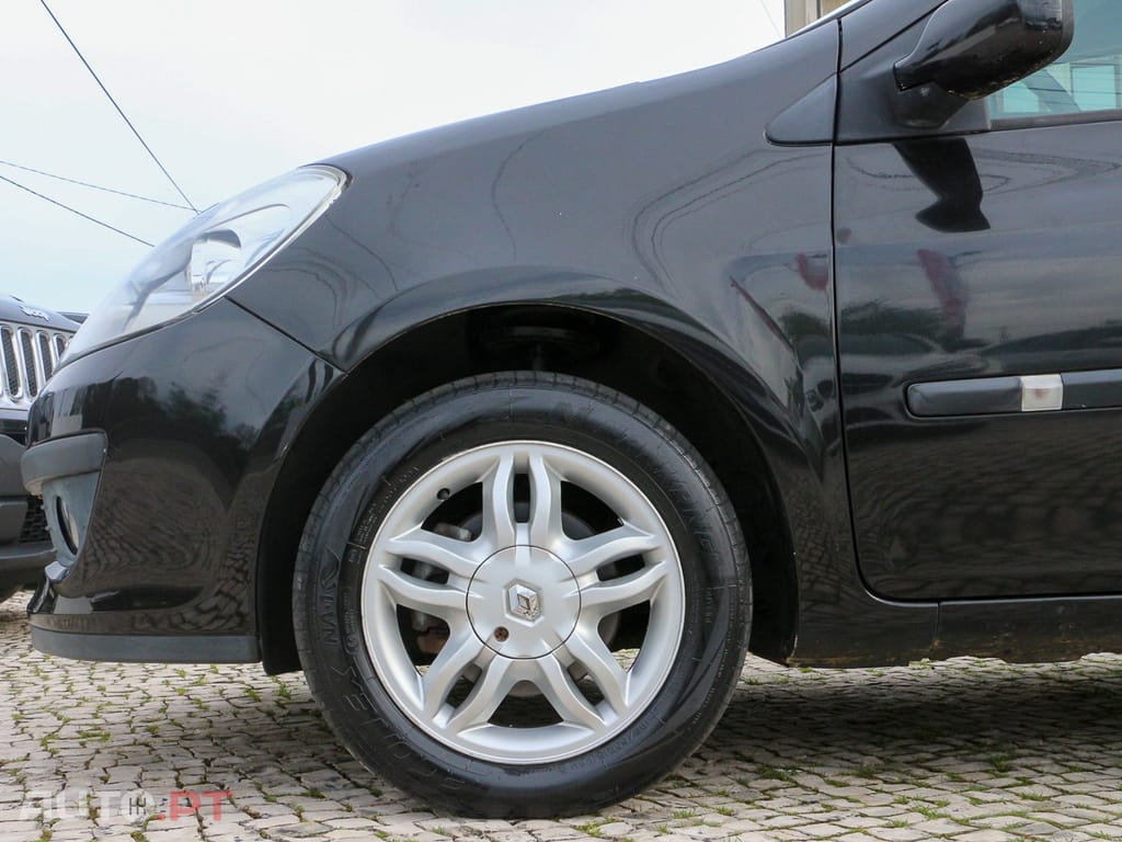 Renault Clio 1.2 16V Confort
