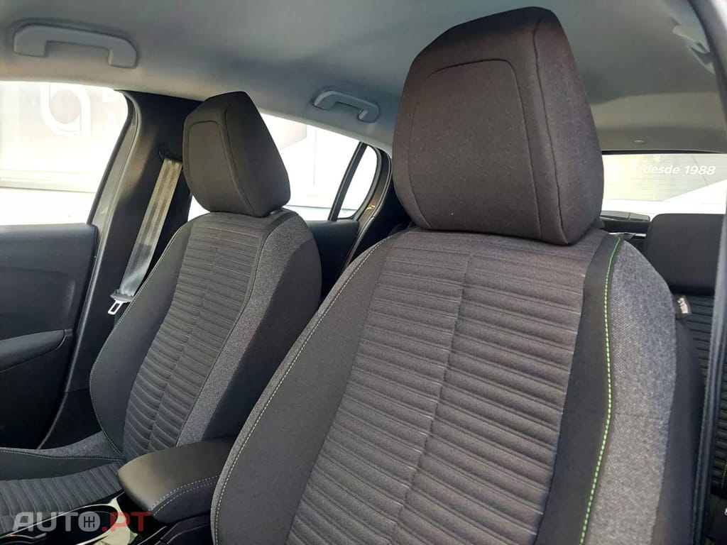 Peugeot E-208 50 kWh Active Pack