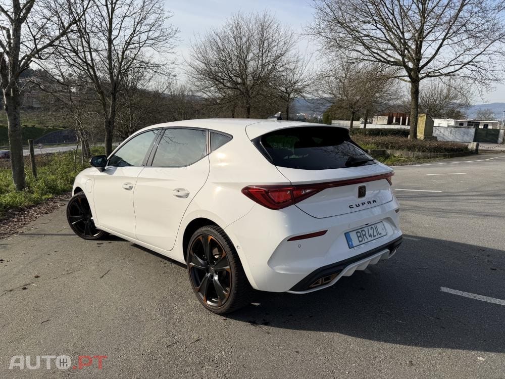 Cupra Leon 1.4 e-Hybrid VZ DSG
