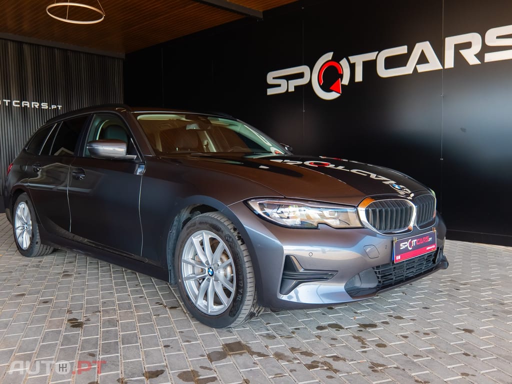 BMW 330 e Touring Corporate Edition Auto