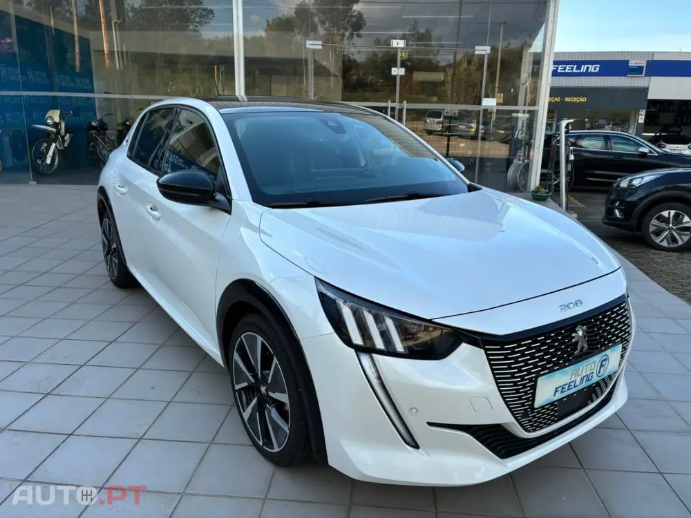 Peugeot E-208 50 kWh GT Line