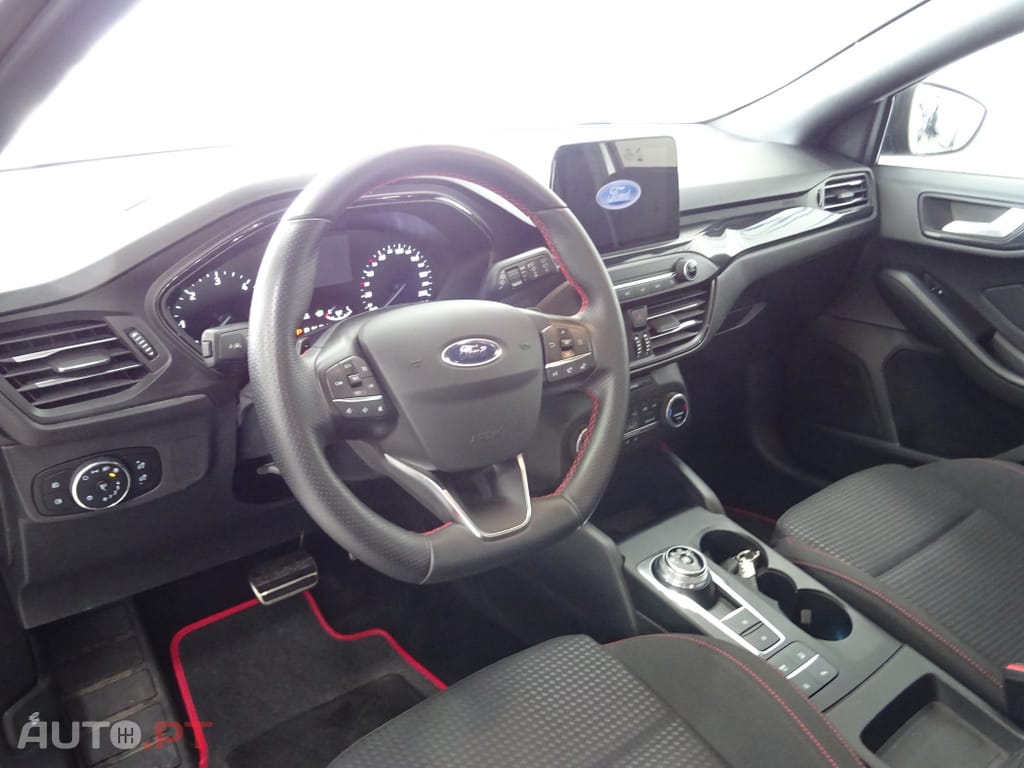 Ford Focus SW 1.5 TDCi EcoBlue ST-Line Aut.