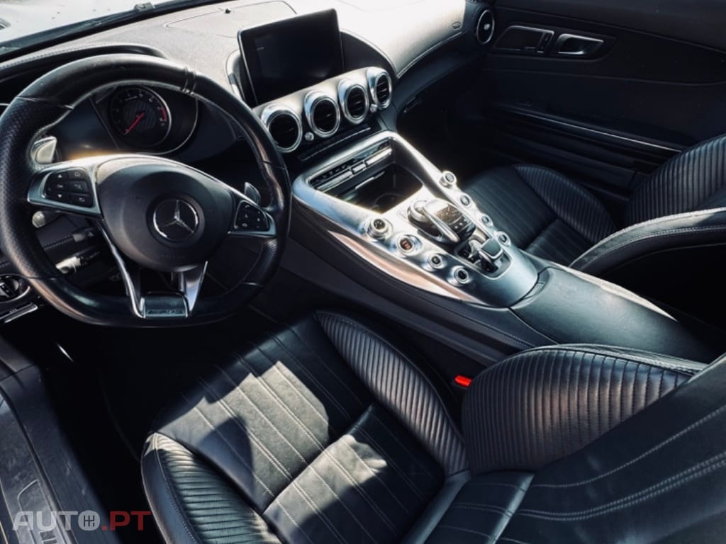 Mercedes-Benz AMG GT Roadster