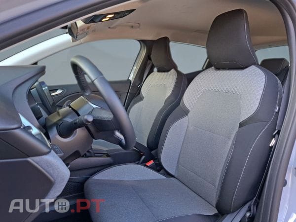 Renault Clio TCe 100 Bi-Fuel Evolution