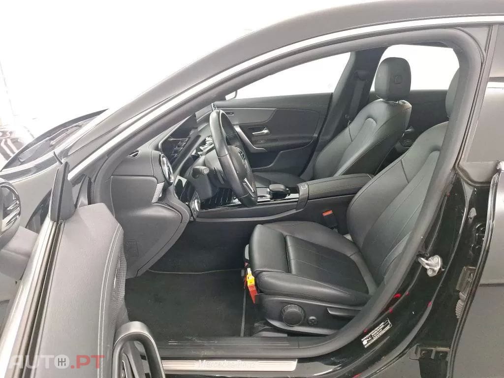Mercedes-Benz CLA 250 e Shooting Brake Style Plus