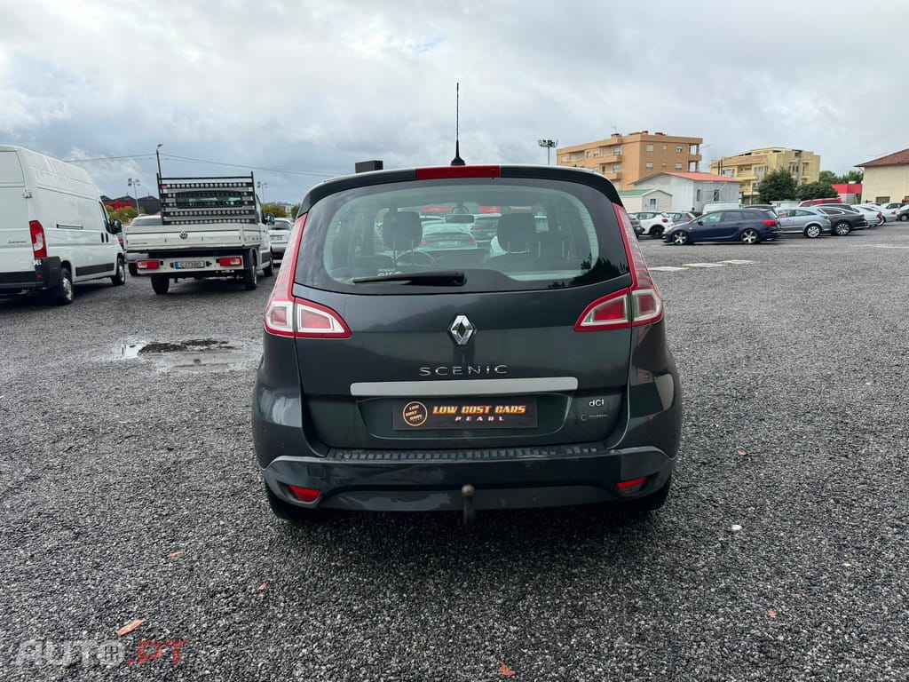 Renault Scénic 1.9 dCi FAP Dynamique