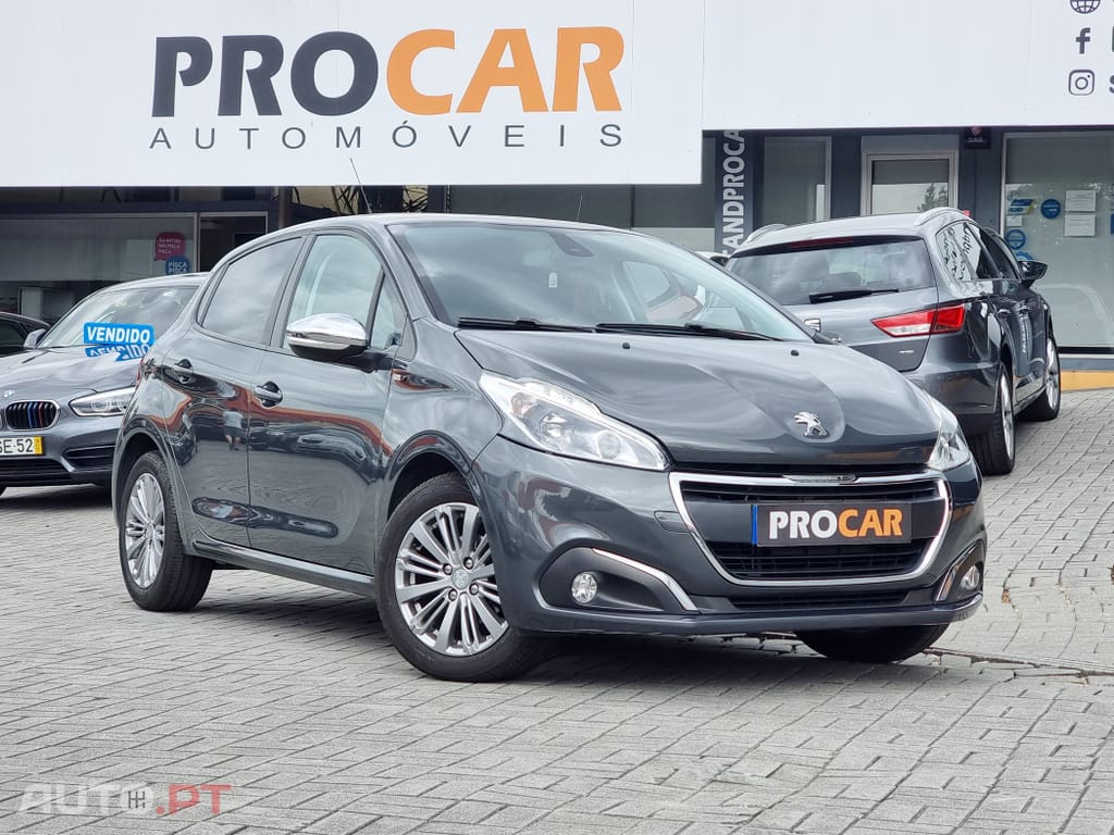 Peugeot 208 1.2 PureTech Style