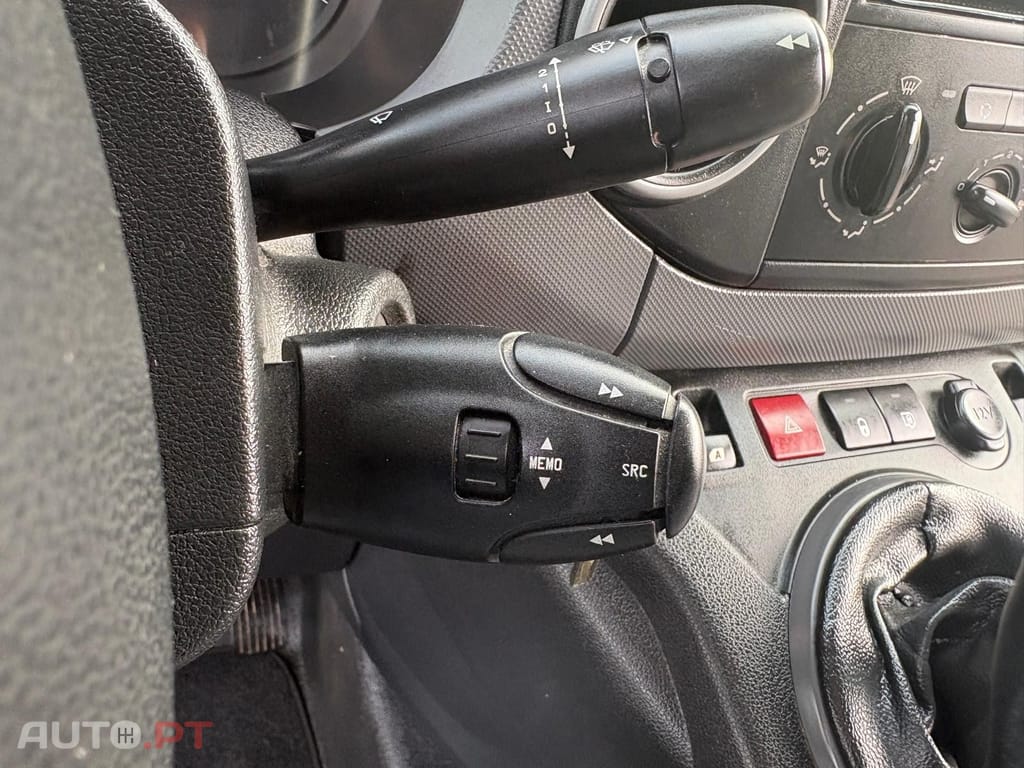 Peugeot Partner 1.6 BlueHDi L1 Premium 3L