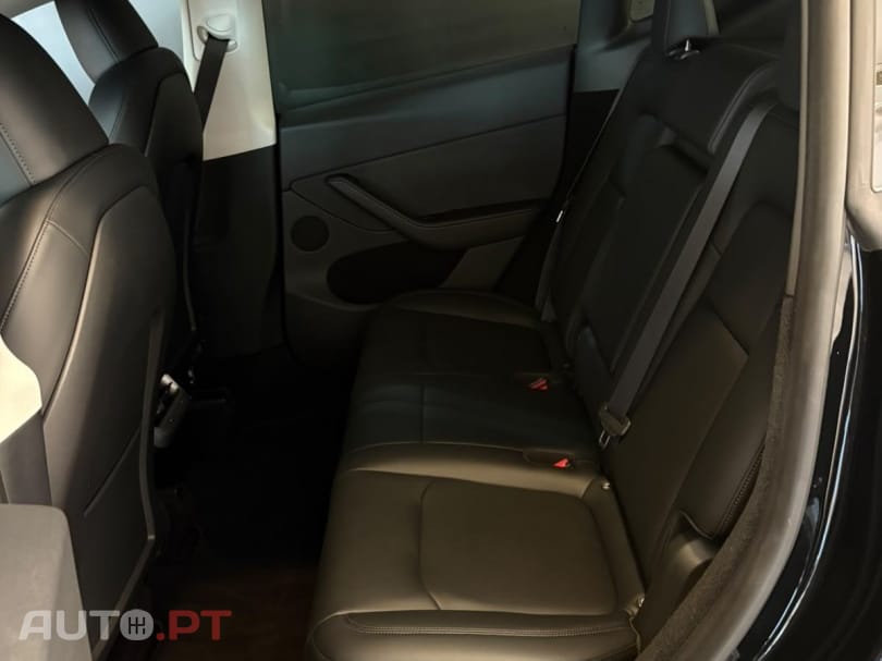 Tesla Model Y Tração Traseira