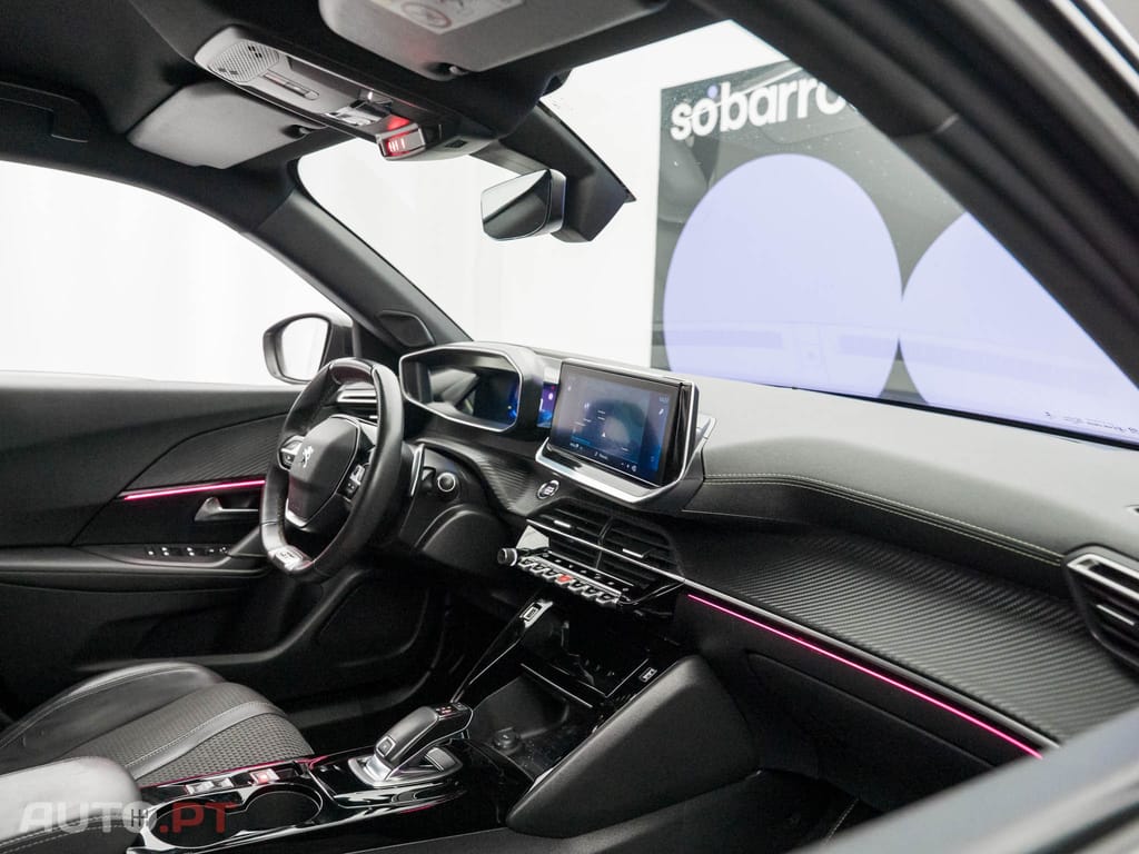 Peugeot 2008 1.2 PureTech GT Line EAT8