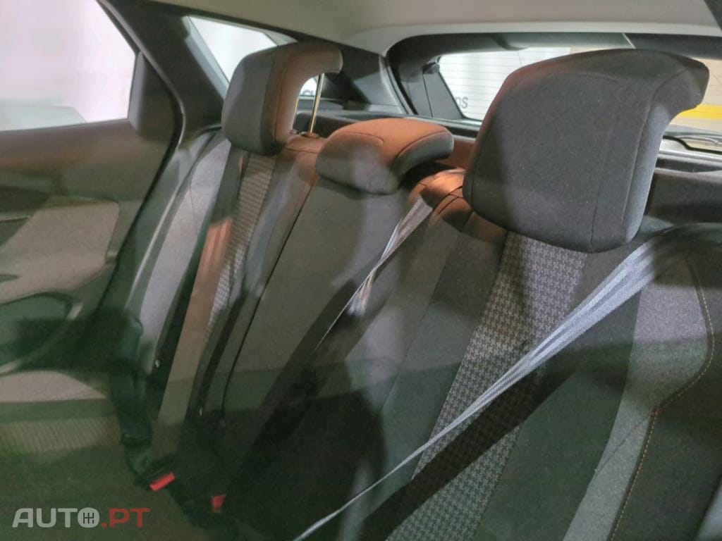 Peugeot 3008 1.2 PureTech Active