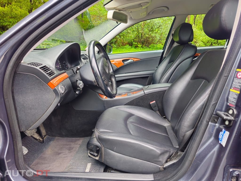 Mercedes-Benz E 200 T CDI Auto Classic